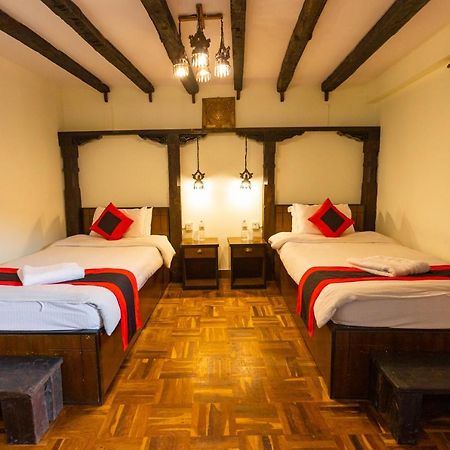 Vajra Boutique Hotel Бхактапур Экстерьер фото